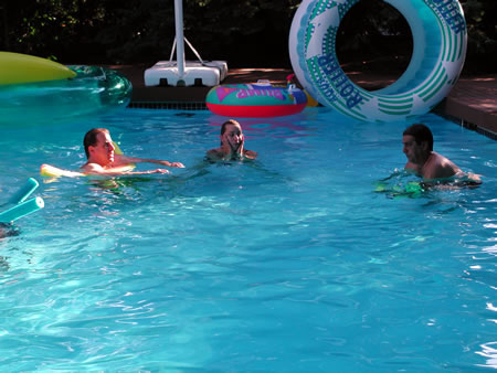 Click to display next picture