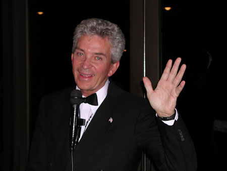 Click to display next picture