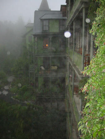 Click to display next picture