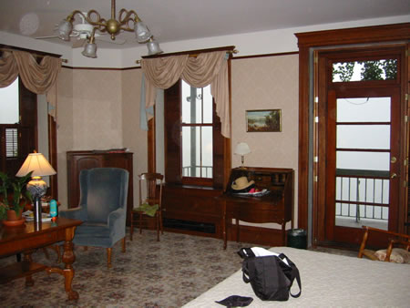 Click to display next picture