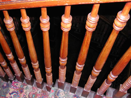 Click to display next picture