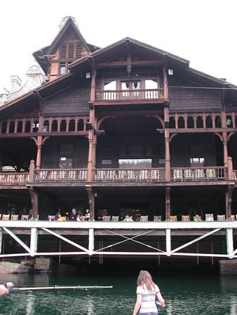 Click to display next picture