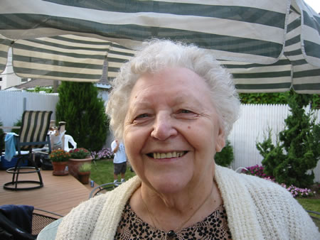 Click to display next picture