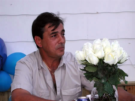 Click to display next picture